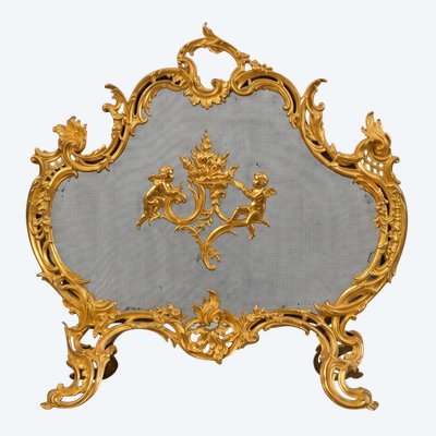 Vergoldeter Kaminschirm aus Bronze im Stil Ludwigs XV. – Napoleon III. Zeit, um 1880