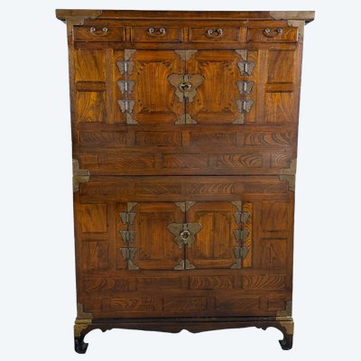 Cabinet coréen  à deux corps, XXe siècle