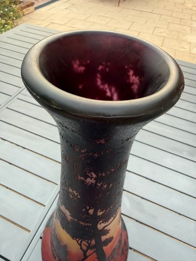 DAUM NANCY - Importante vaso Art Nouveau "Paesaggio lacustre al crepuscolo" - Altezza 66 cm