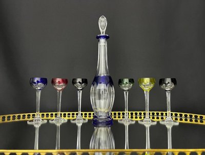 Service à liqueur en cristal taillé et doublé 