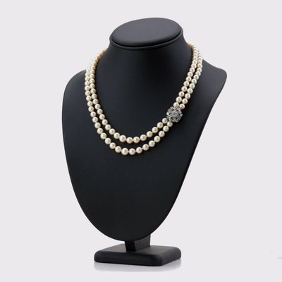 Collier double rang de perles et son fermoir diamants