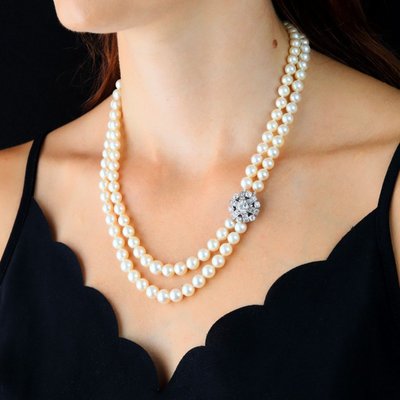 Collier double rang de perles et son fermoir diamants