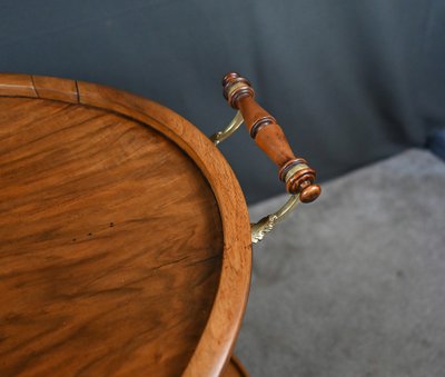 Tavolino da salotto in noce - Inizio del XX secolo