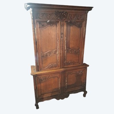 Buffet deux corps normand