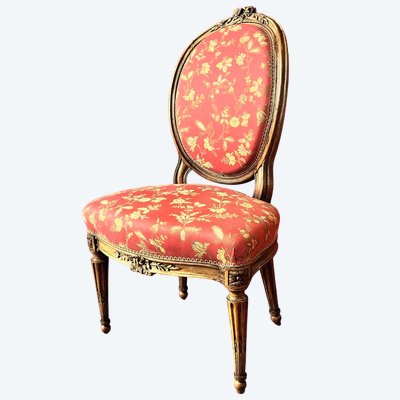 Chaise sculptée, époque Louis XVI