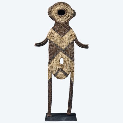 Personnage Timbuwarra, art tribal, art océanien, Figure de culte vannerie, art du Pacifique, 83,5 cm