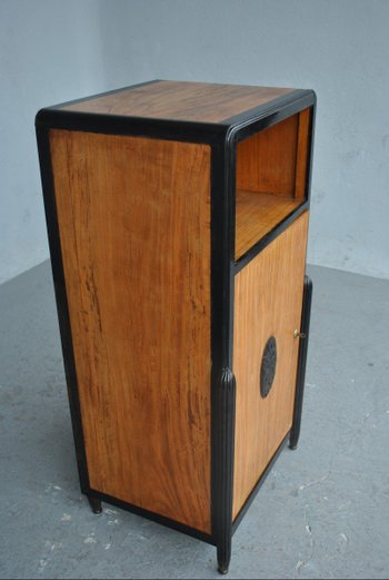 Hohes Sideboard Art Deco 1930 Kartusche aus massivem Ebenholz