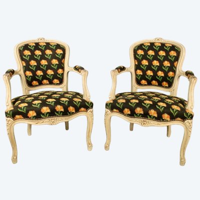 Paire de fauteuils Cabriolet de  style Louis XV