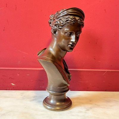 Diana la cacciatrice, Barbedienne in ghisa, XIX secolo
