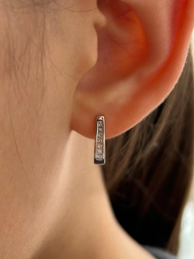 18K white gold and diamond earrings