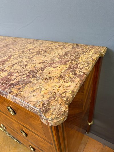 Commode Louis XVI en Bois de rose et palissandre