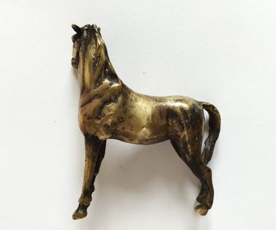 Statuetta in bronzo di cavallo arabo, scultura del XX secolo