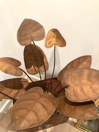 LAMPE SCULPTURALE EN MÉTAL, ANNÉES 1960/70