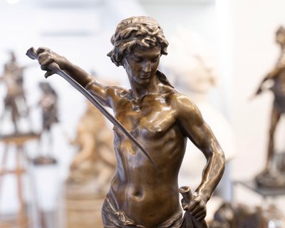 SCULPTURE - DAVID DEFEATING GOLIATH , LOUIS GOSSIN (1846–1928) - BRONZE 