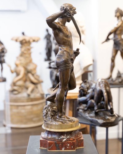 SCULPTURE - DAVID DEFEATING GOLIATH , LOUIS GOSSIN (1846–1928) - BRONZE 