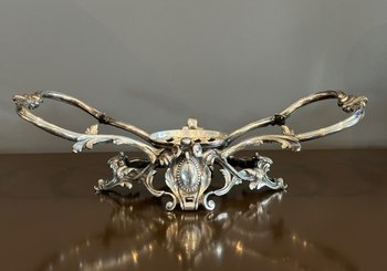 Baccarat, Centre De Table En Bronze Argente Et Cristal Epoque XIXeme