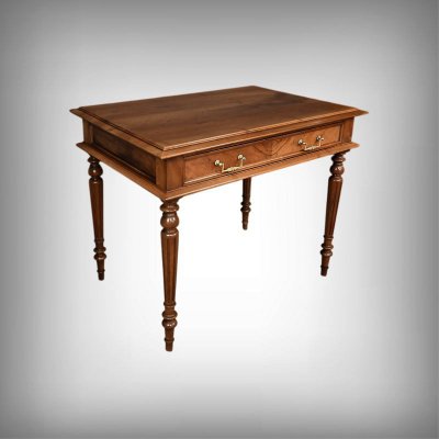 Solid walnut desk, Louis XVI style – 1920