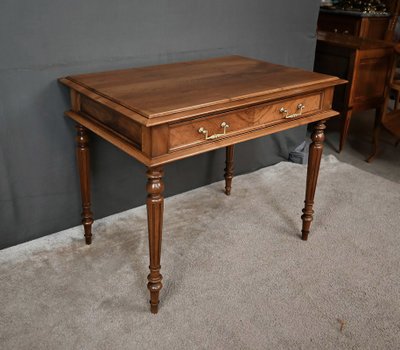 Solid walnut desk, Louis XVI style – 1920