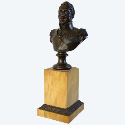 Charles X Roi de France - buste royaliste en bronze patiné et marbre jaune de Sienne