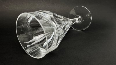Baccarat, set di 9 flûte da champagne modello Duchesse De Dino