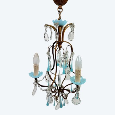 Piccolo lampadario italiano in ottone, con vetro opalino blu e pendenti, anni '50
