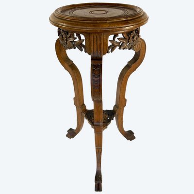 Table d'Appoint Antique avec Pieds en Chaussure de Biche, Plateau Rond Sculpté et Guirlande de Fleurs
