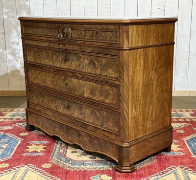 Comò in stile Napoleone III in mogano, rovere e piano in marmo bianco, fine XIX secolo