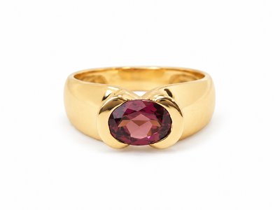 Vintage 18K Gold Rhodolite Garnet Bangle Ring