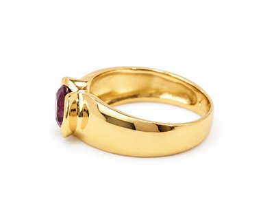 Vintage 18K Gold Rhodolite Garnet Bangle Ring