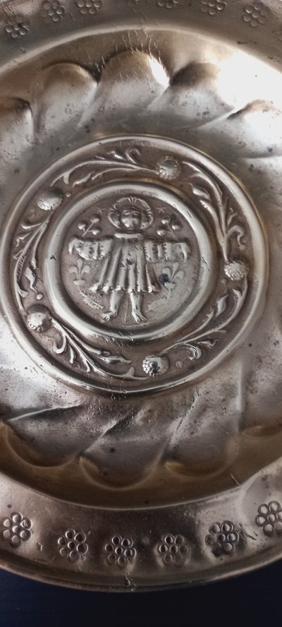 Plat de quête /offrande 16ème 17ème siècle 