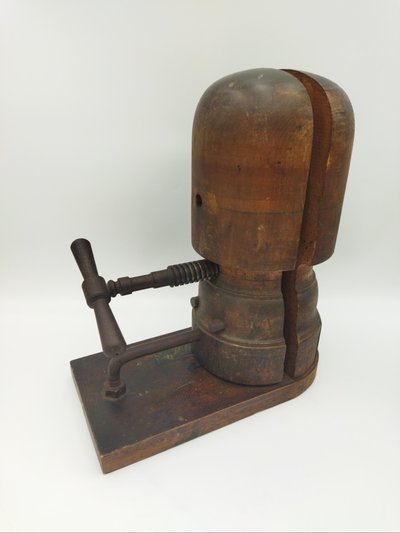 HAT-MAKING TOOLS Professional Antique  Design & Craftsmanship  HATMAKER 