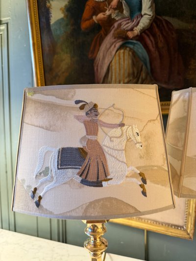 Paire de lampes en bronze, Hauteur 46 cm