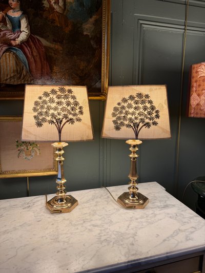 Paire de lampes en bronze, Hauteur 46 cm