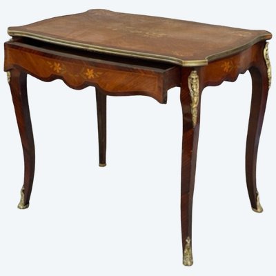 One-drawer desk