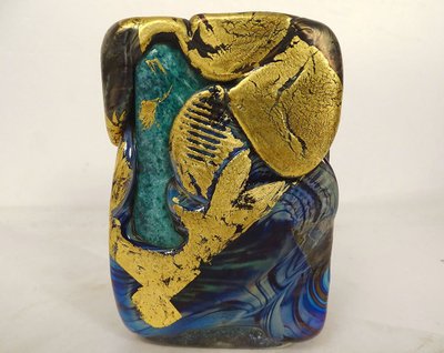 Compression sculpture, paperweight by Jean-Claude Novaro, glass with gold leaf