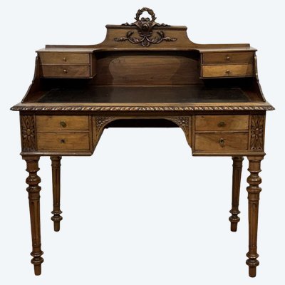 Scrivania in stile Luigi XVI della fine del XIX secolo, in noce con piano in pelle