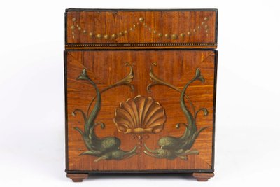 Painted satinwood box, England, 18th century
