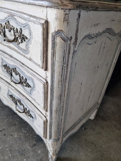 Commode style louis 15