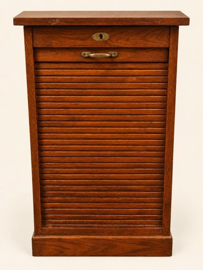 Classico mobile a serranda in rovere massello e ottone – Scrivania 1900