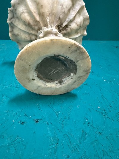 Centre de table en marbre du XIXe siècle, 20 x 24 cm