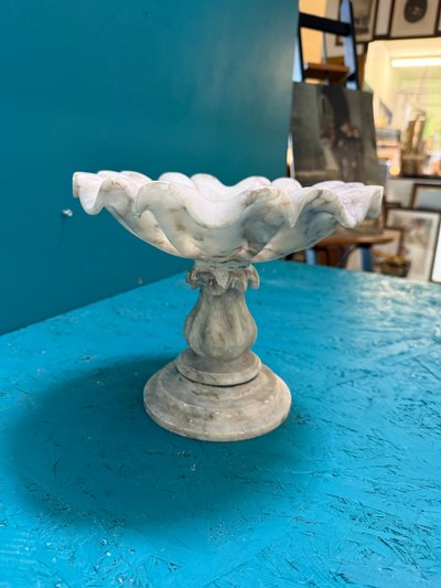 Centre de table en marbre du XIXe siècle, 20 x 24 cm