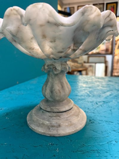 Centre de table en marbre du XIXe siècle, 20 x 24 cm