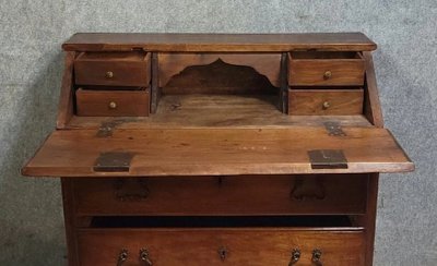 Solid Walnut Chest-Desk with Drop-Down Top – 18th Century – Double Lock