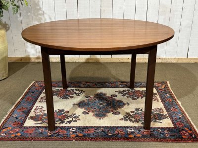 1970s teak table with 1 extension