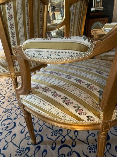 Fauteuils cabriolets d'époque LOUIS XVI