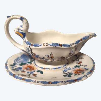 GIEN - Salsiera modello "Coq" in maiolica. Anni '30-'60