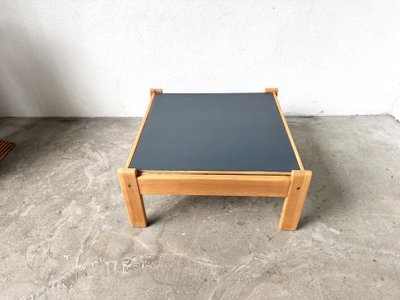 Modernist coffee table made of solid pine with a reversible top, from the 1970s