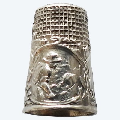 Dito da cucito in argento massiccio “il dado della vittoria”, inizio del XX secolo, firmato Lasserre