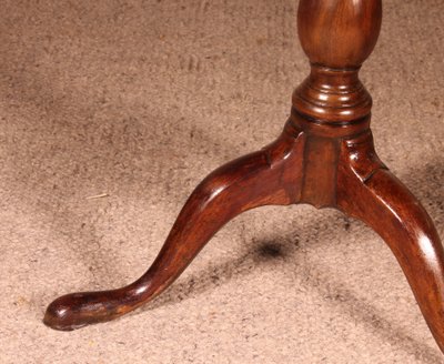 petite table tripode en acajou du début du 19° siècle
