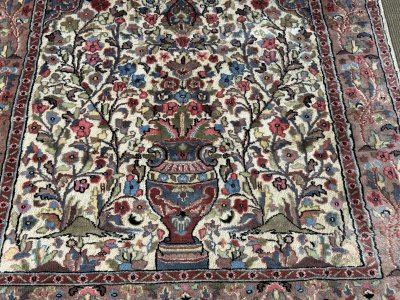 Handmade Iranian wool and silk rug - 1.87 m x 1.23 m